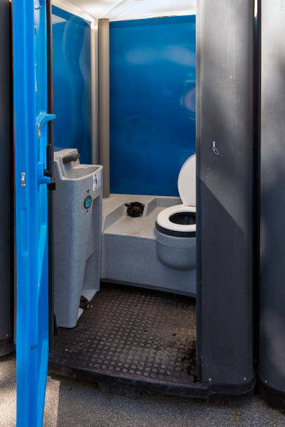 Portable Toilet Options We Offer in Lawnside, NJ